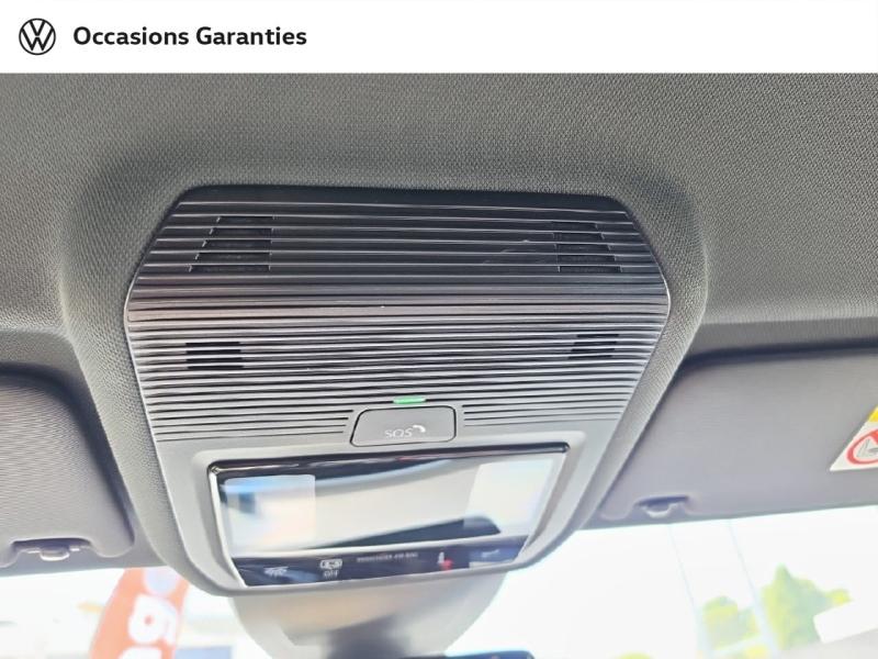 Voitures occasions VOLKSWAGEN GOLF R-Line Mougins