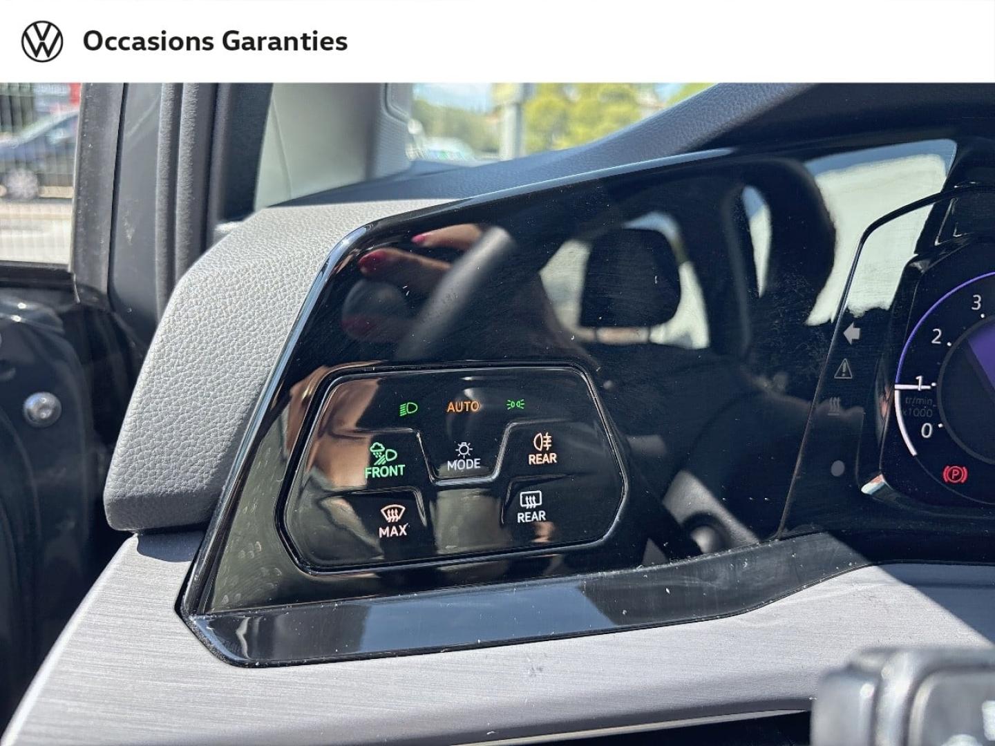 Voitures occasions VOLKSWAGEN GOLF Style Mougins