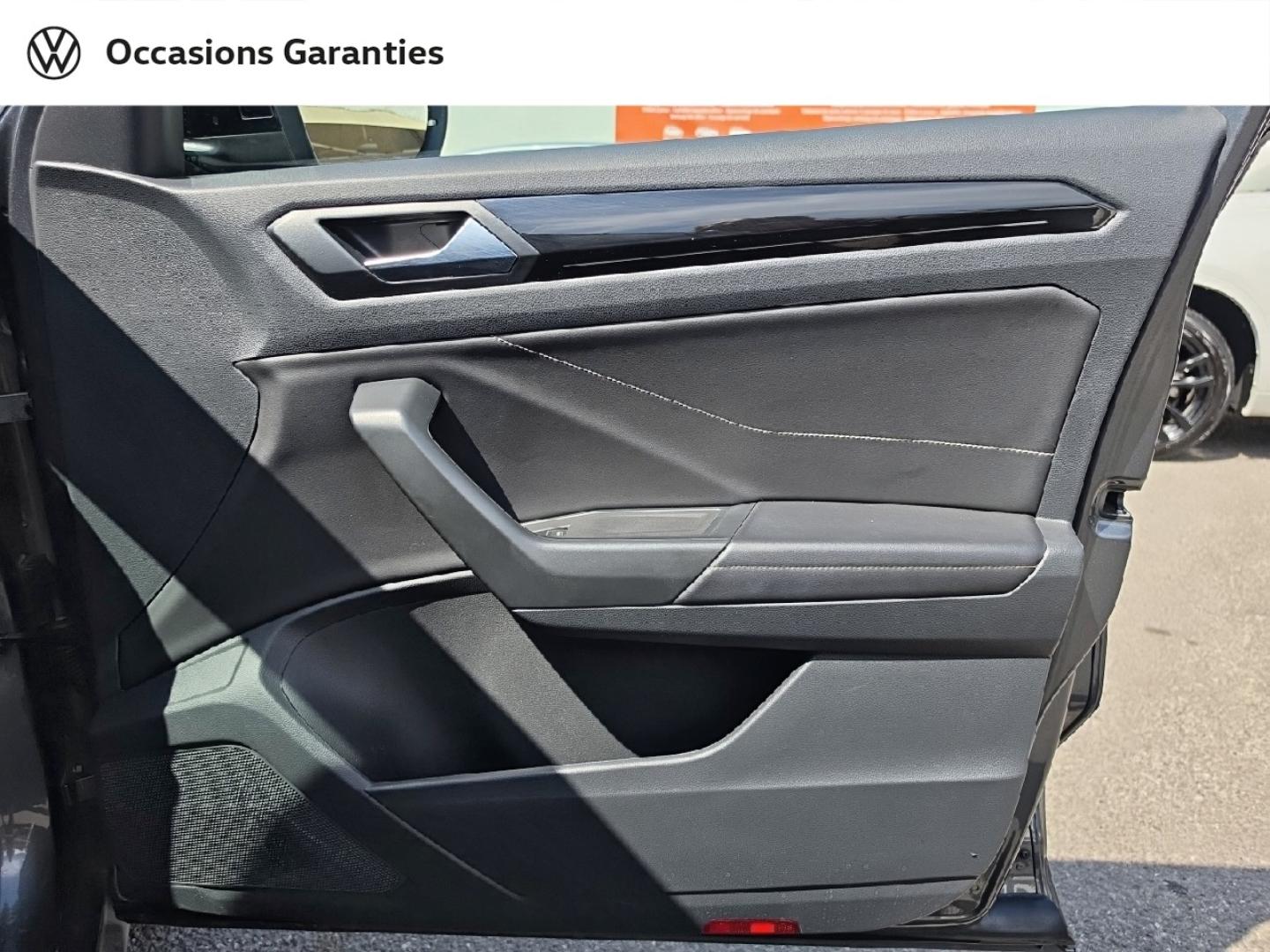 Voitures occasions VOLKSWAGEN T-ROC R-Line Mougins