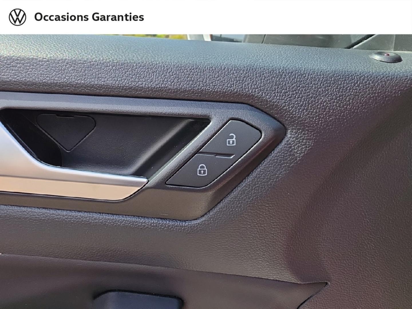 Voitures occasions VOLKSWAGEN T-ROC R-Line Mougins