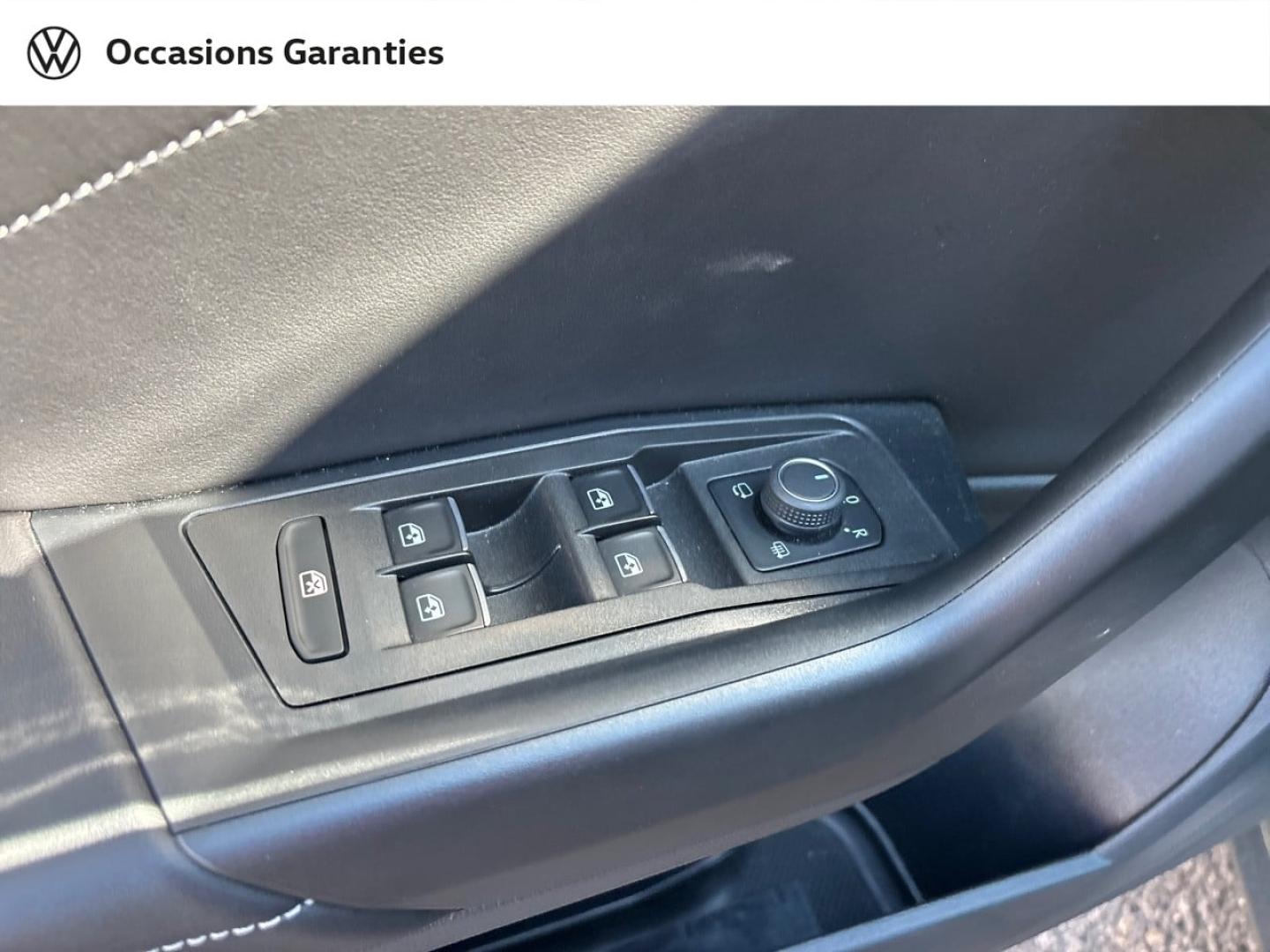Voitures occasions VOLKSWAGEN T-ROC Style Mougins