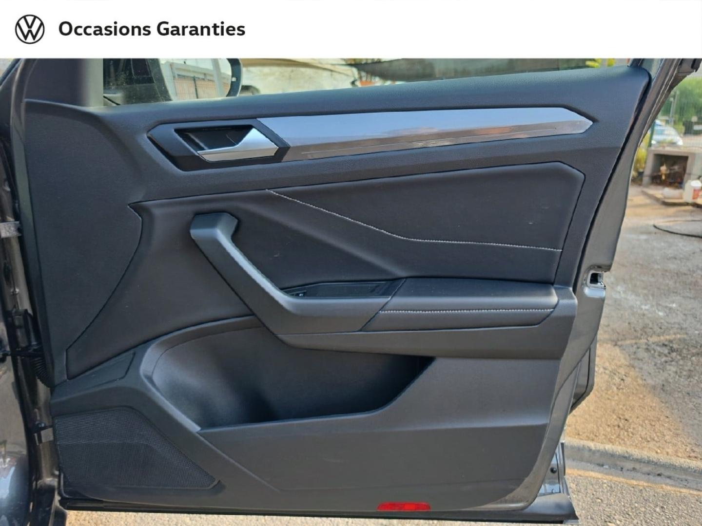 Voitures occasions VOLKSWAGEN T-ROC Style Mougins