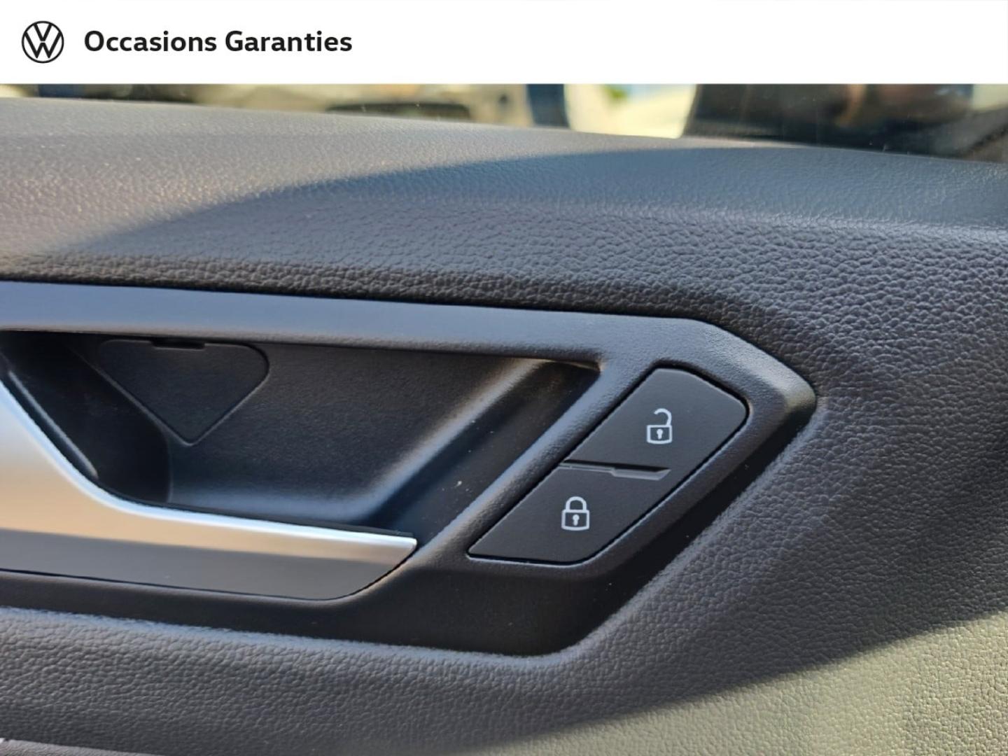 Voitures occasions VOLKSWAGEN T-ROC Style Mougins