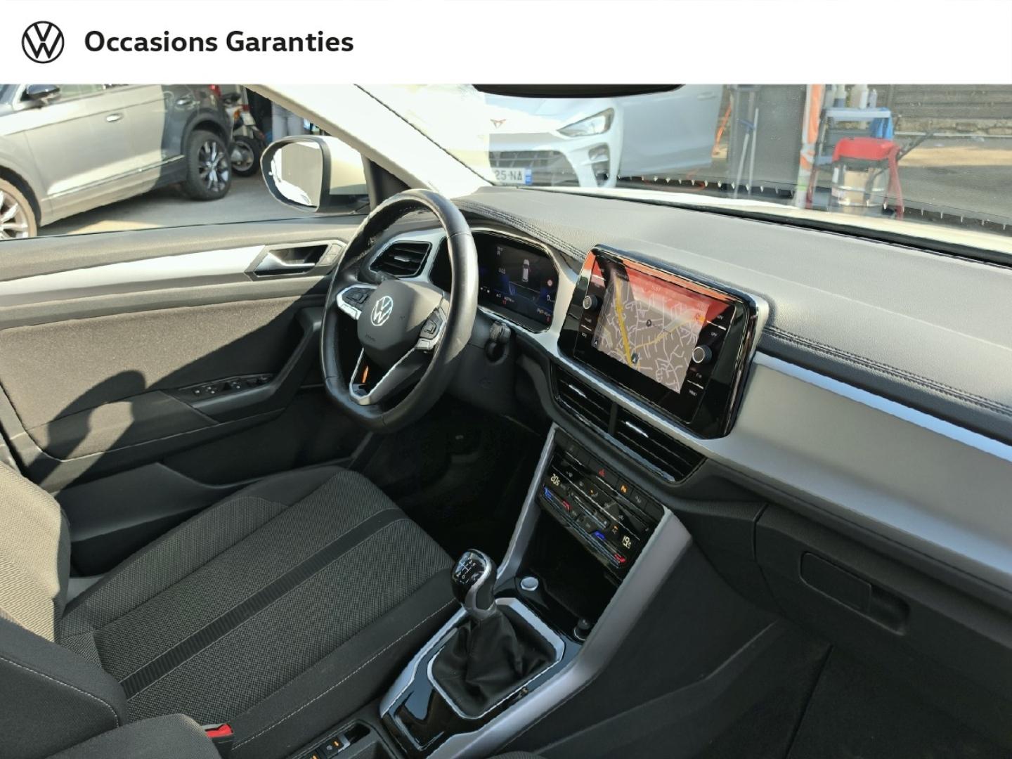 Voitures occasions VOLKSWAGEN T-ROC Life Plus Mougins