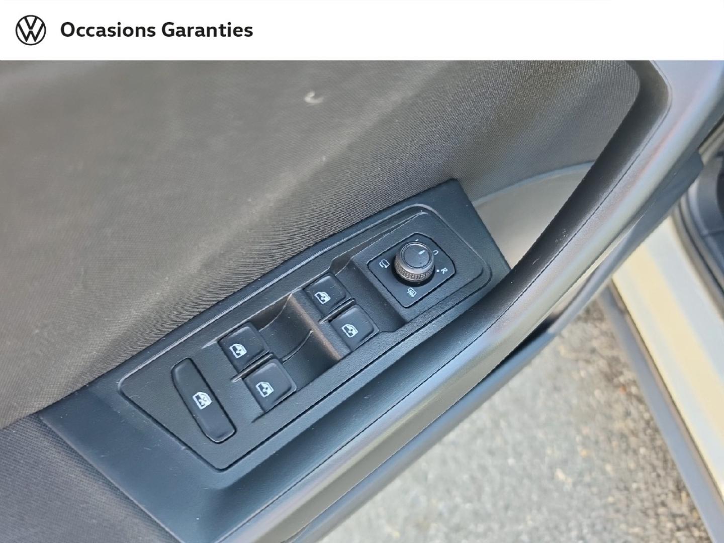 Voitures occasions VOLKSWAGEN T-ROC Life Plus Mougins