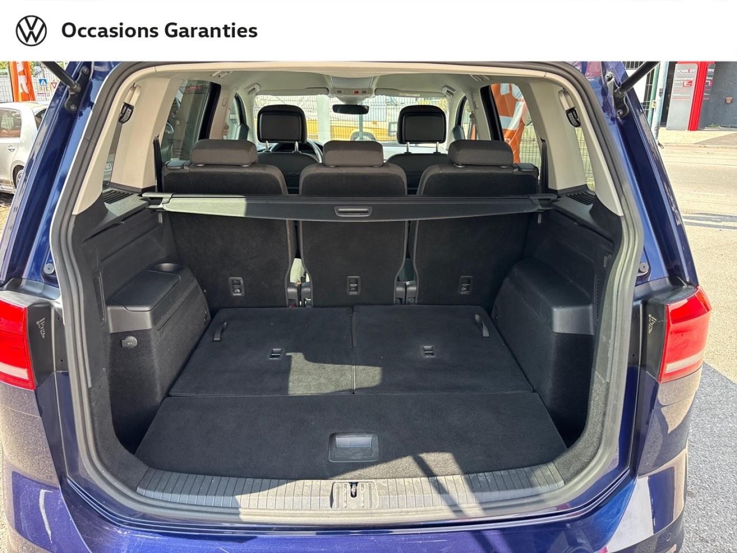 Voitures occasions VOLKSWAGEN TOURAN Life Plus Mougins
