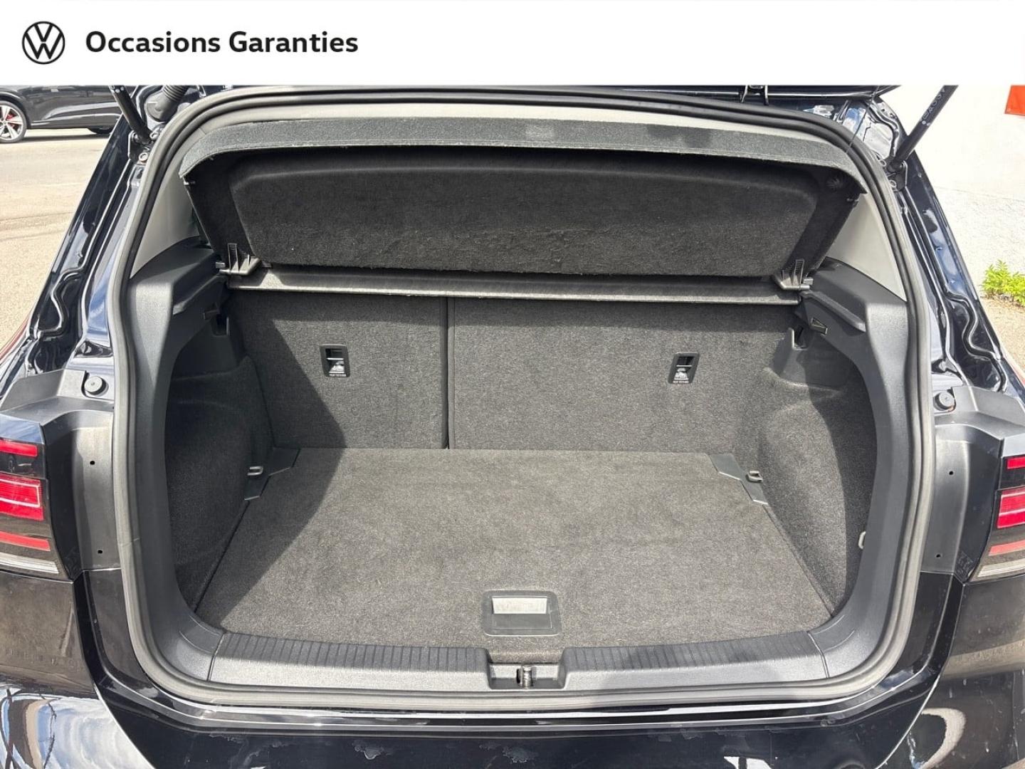 Voitures occasions VOLKSWAGEN T-CROSS R-Line Tech Mougins