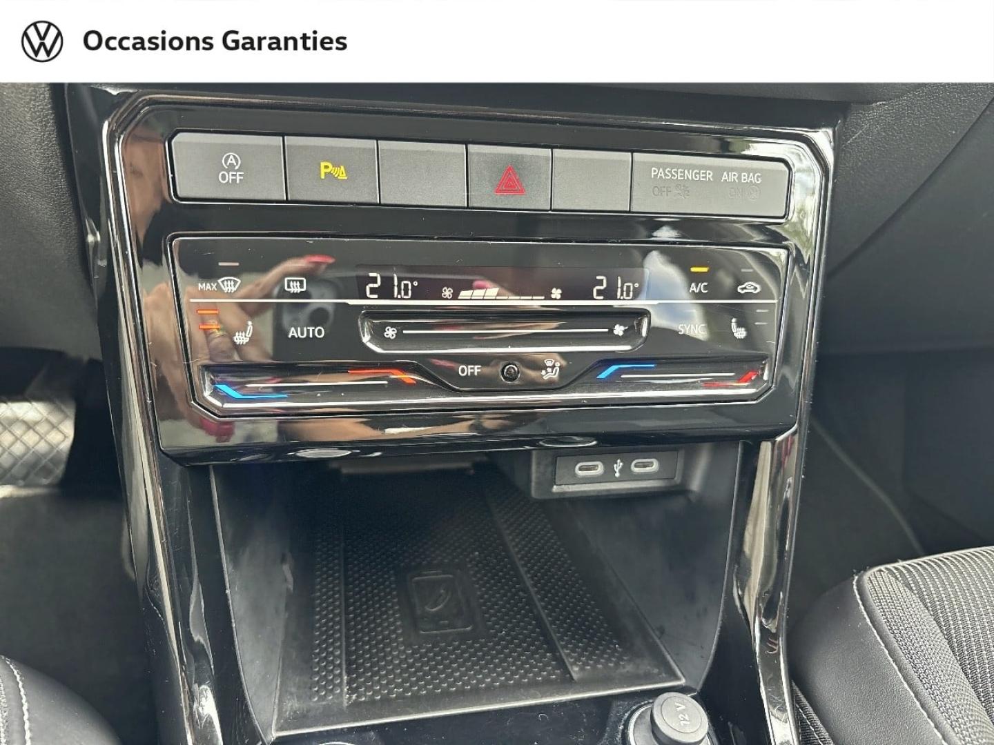 Voitures occasions VOLKSWAGEN T-CROSS R-Line Tech Mougins