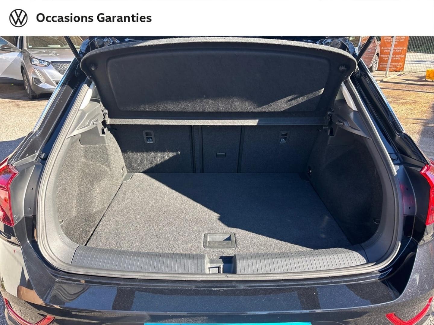 Voitures occasions VOLKSWAGEN T-ROC Life Plus Mougins