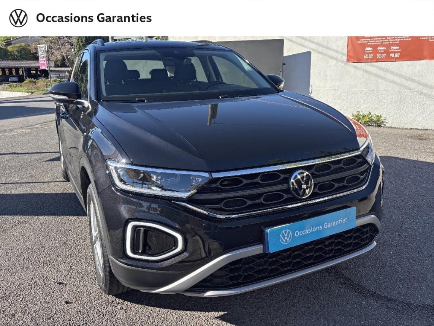 Voitures occasions VOLKSWAGEN T-ROC Life Plus Mougins
