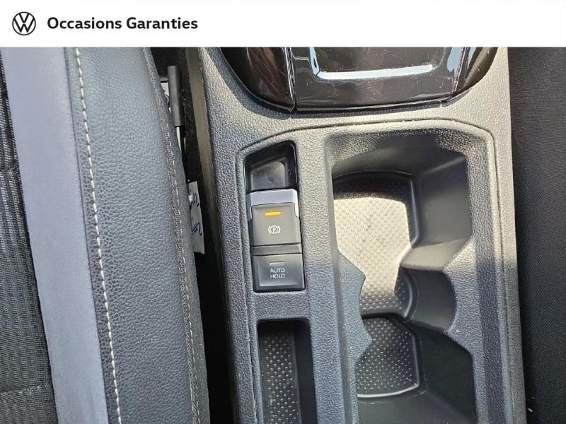 Voitures occasions VOLKSWAGEN T-ROC R-Line Mougins