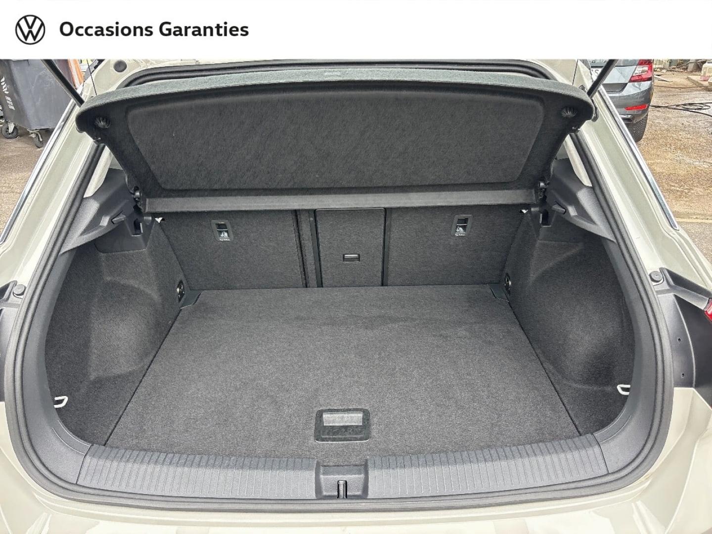 Voitures occasions VOLKSWAGEN T-ROC Style Nice