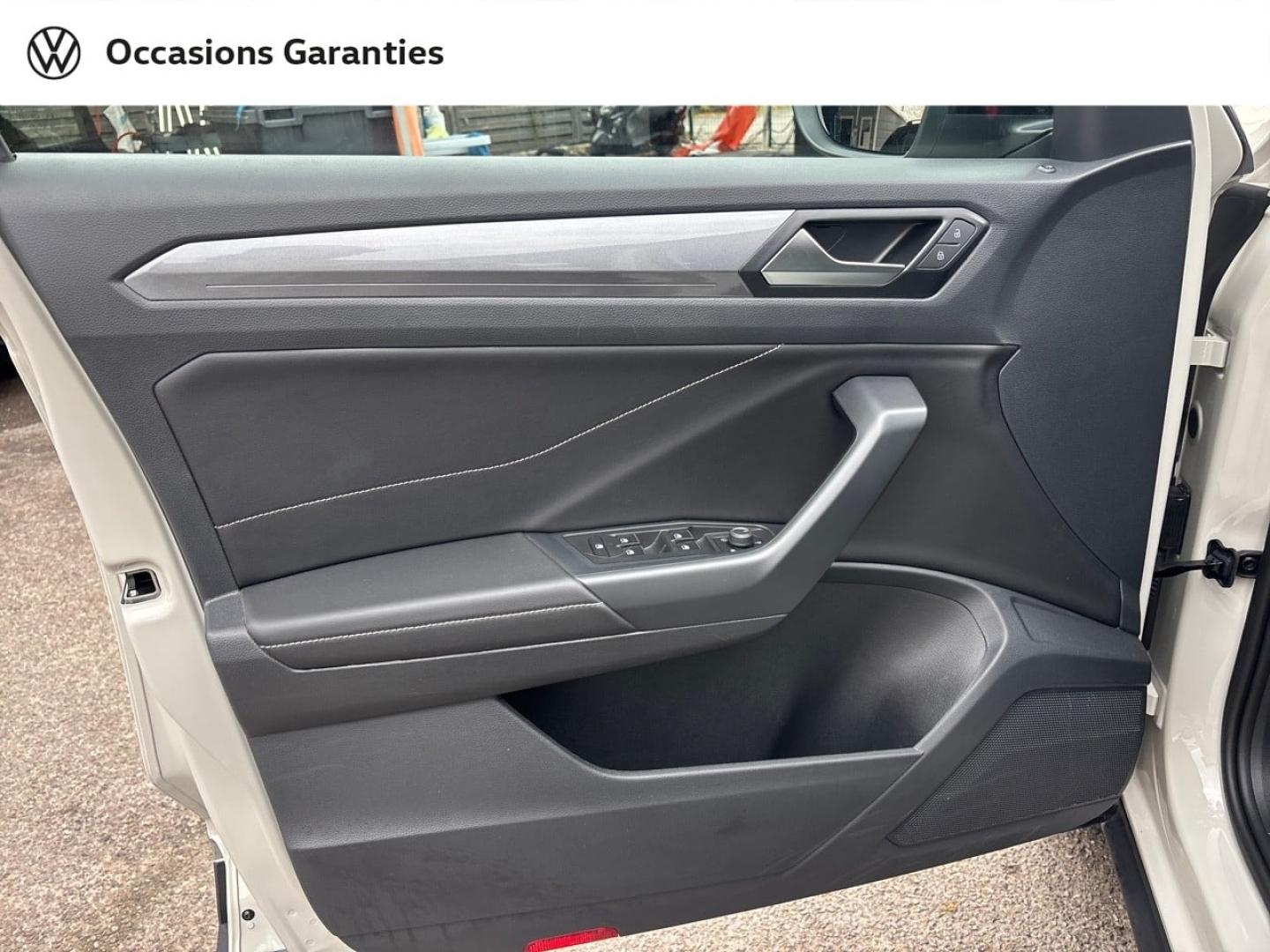 Voitures occasions VOLKSWAGEN T-ROC Style Mougins