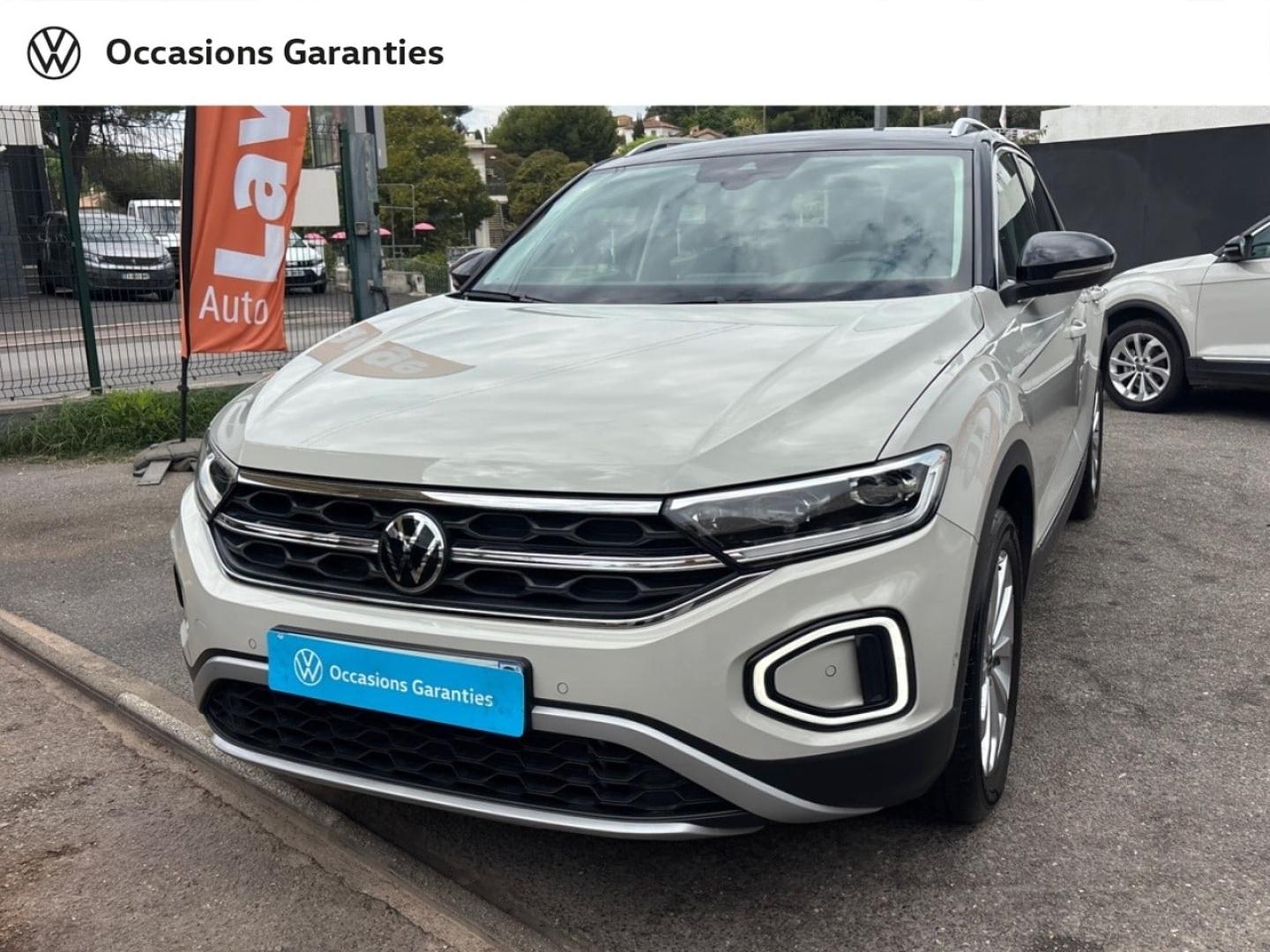 Voitures occasions VOLKSWAGEN T-ROC Style Nice