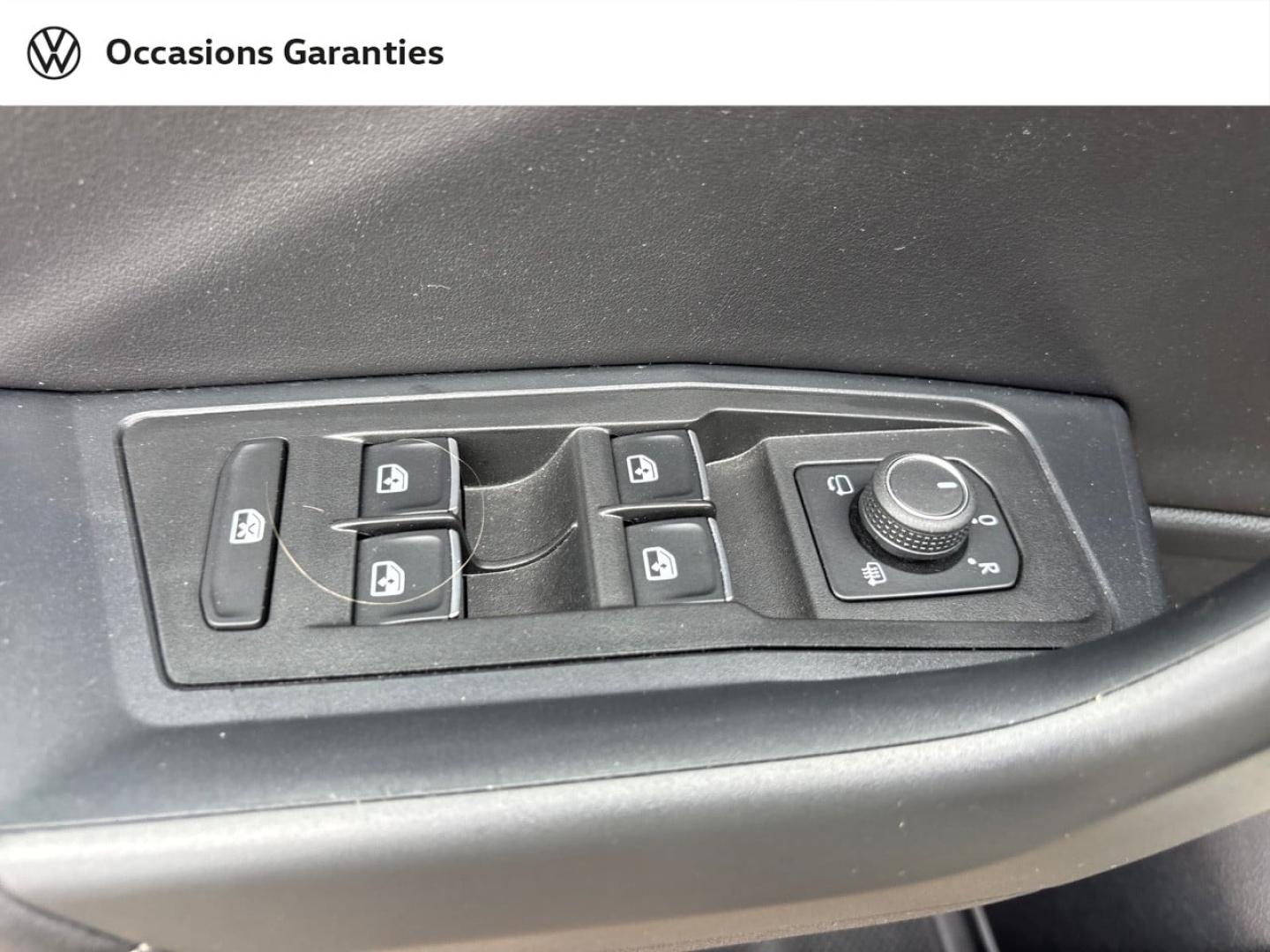 Voitures occasions VOLKSWAGEN T-ROC Style Mougins