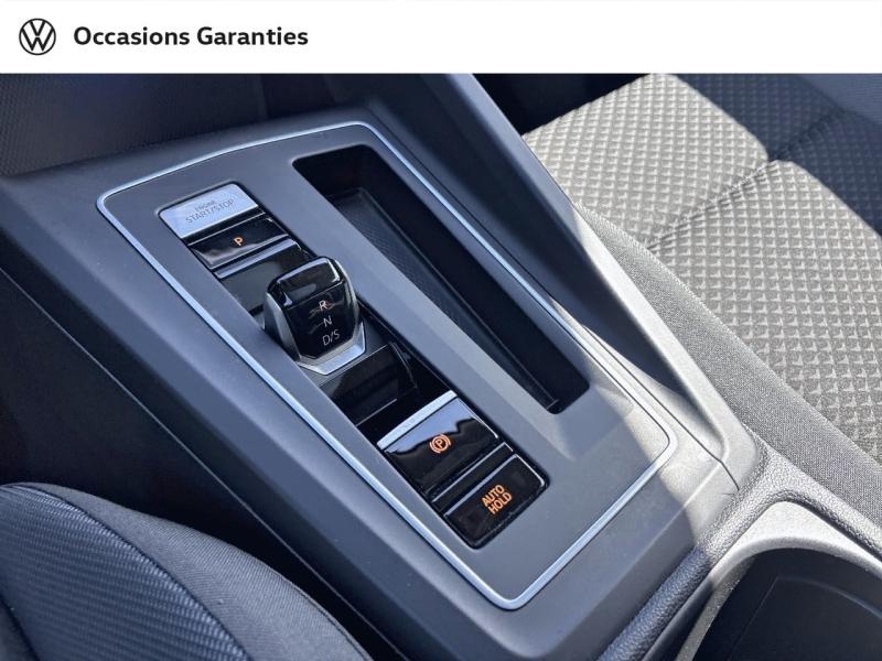 Voitures occasions VOLKSWAGEN GOLF Life Mougins