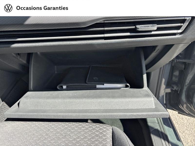 Voitures occasions VOLKSWAGEN GOLF Life Mougins