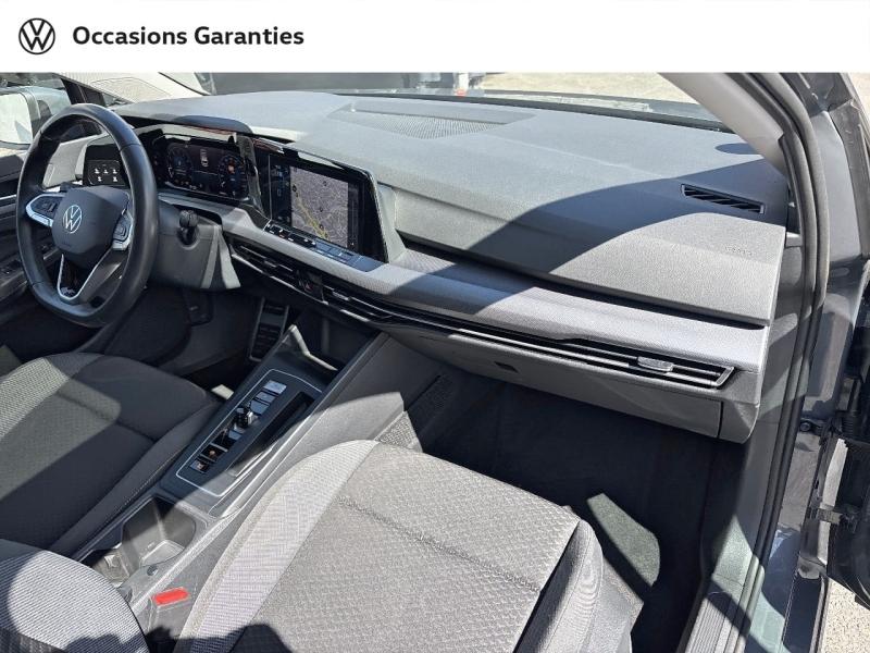 Voitures occasions VOLKSWAGEN GOLF Life Mougins
