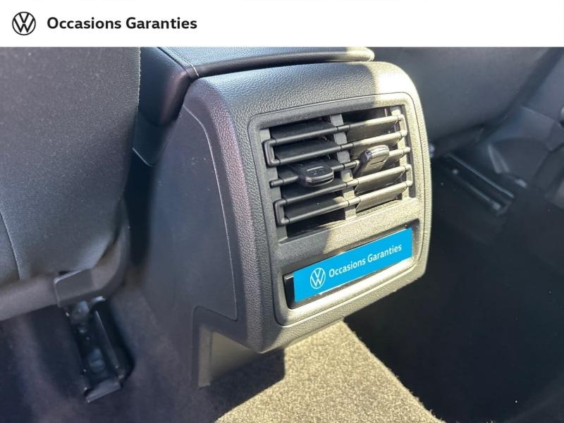 Voitures occasions VOLKSWAGEN GOLF Life Mougins