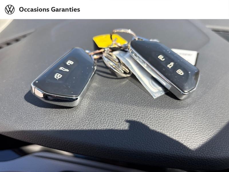 Voitures occasions VOLKSWAGEN GOLF Life Mougins