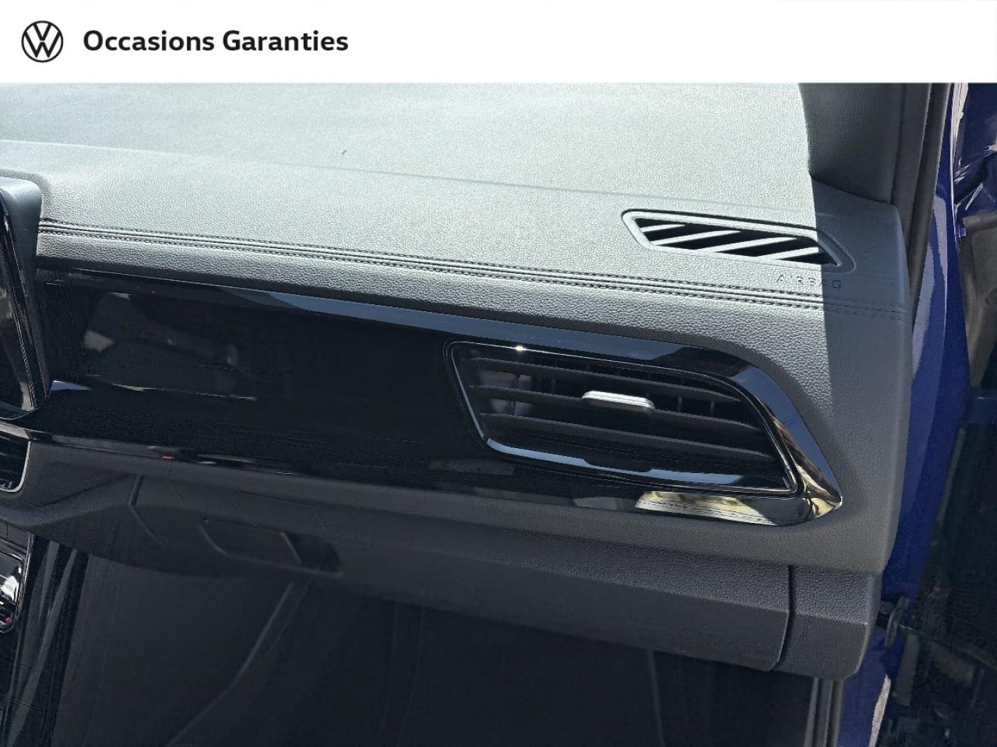 Voitures occasions VOLKSWAGEN T-ROC R-Line Mougins