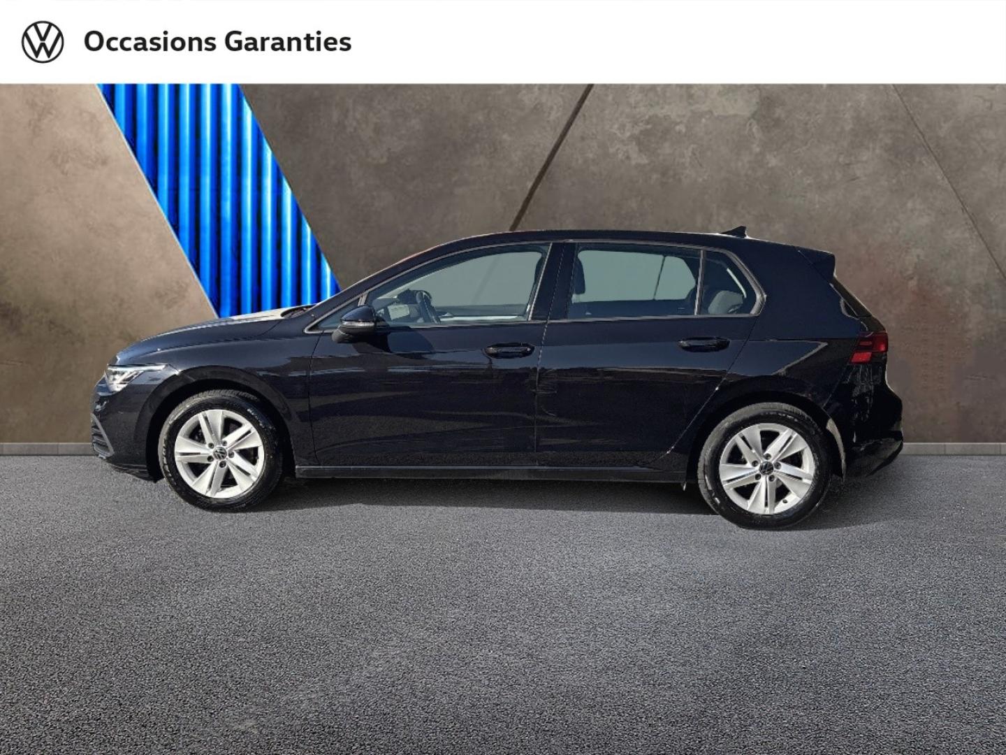 Voitures occasions VOLKSWAGEN GOLF Life Plus Mougins