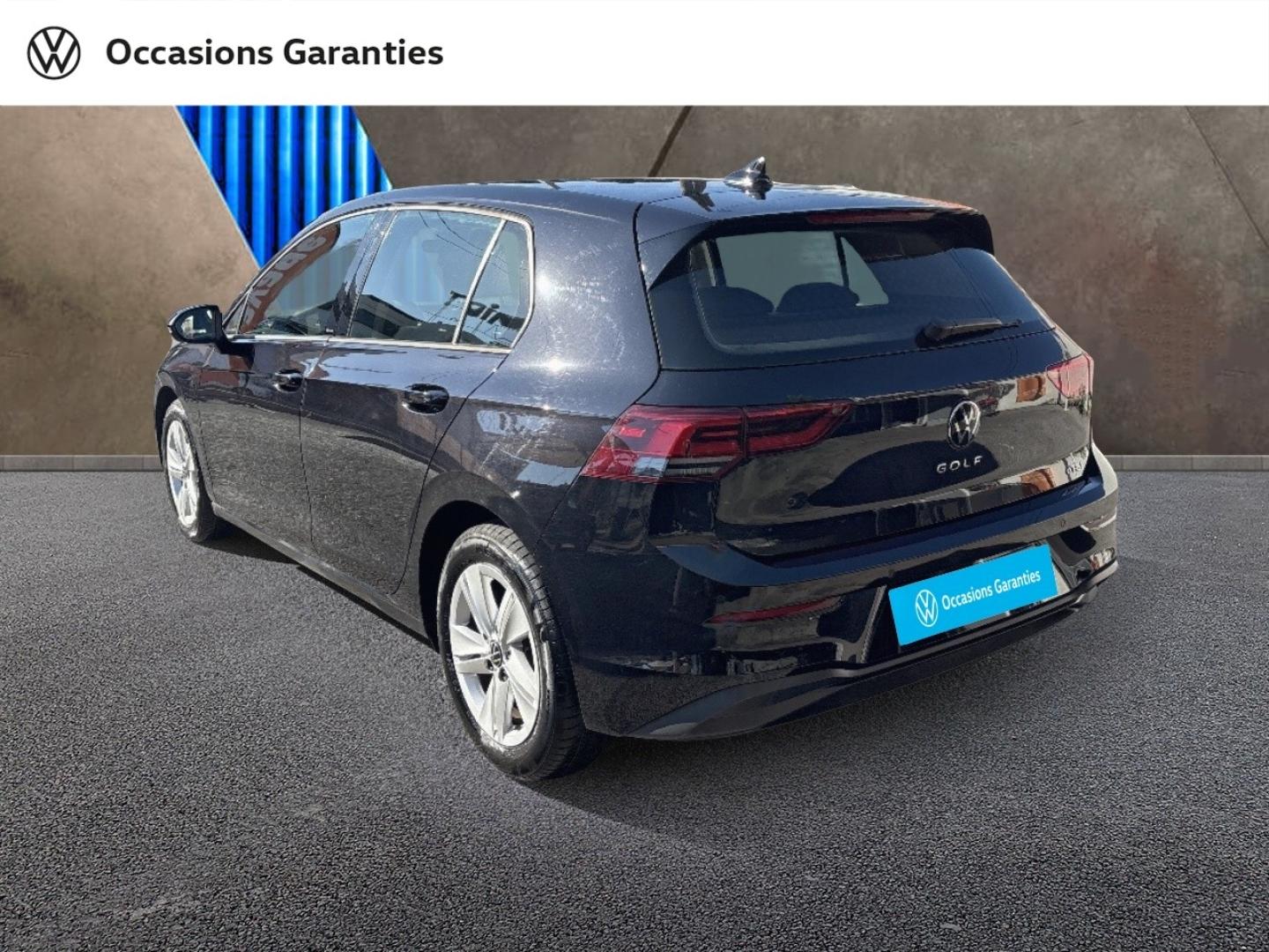 Voitures occasions VOLKSWAGEN GOLF Life Plus Mougins