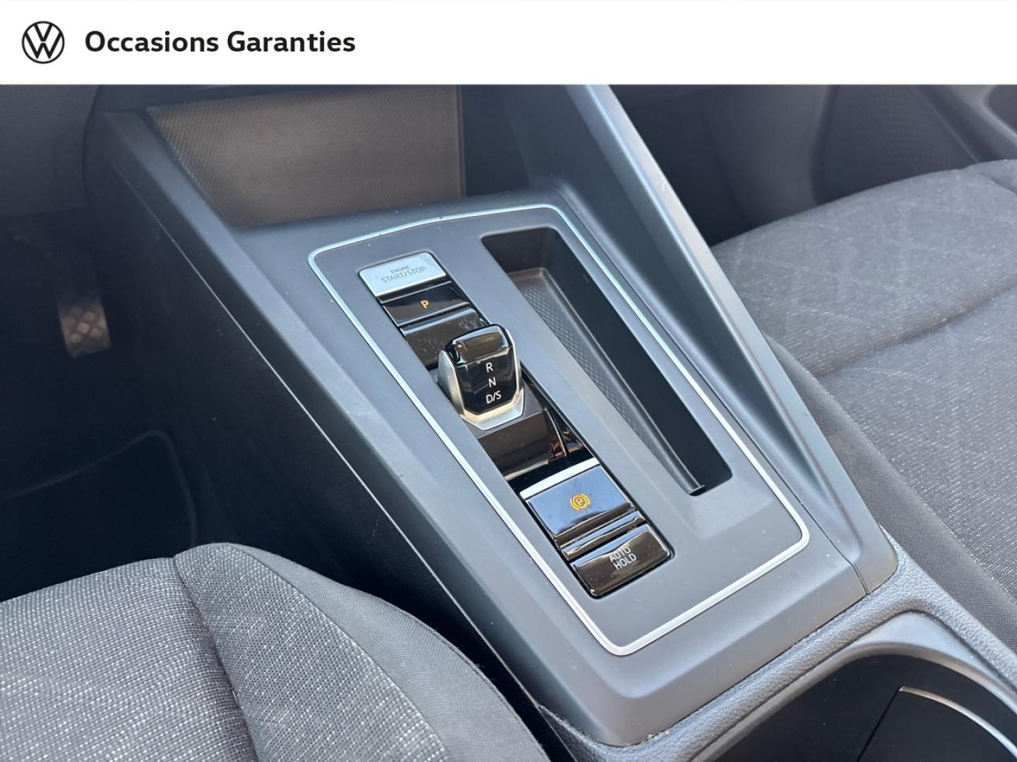 Voitures occasions VOLKSWAGEN GOLF Life Plus Mougins