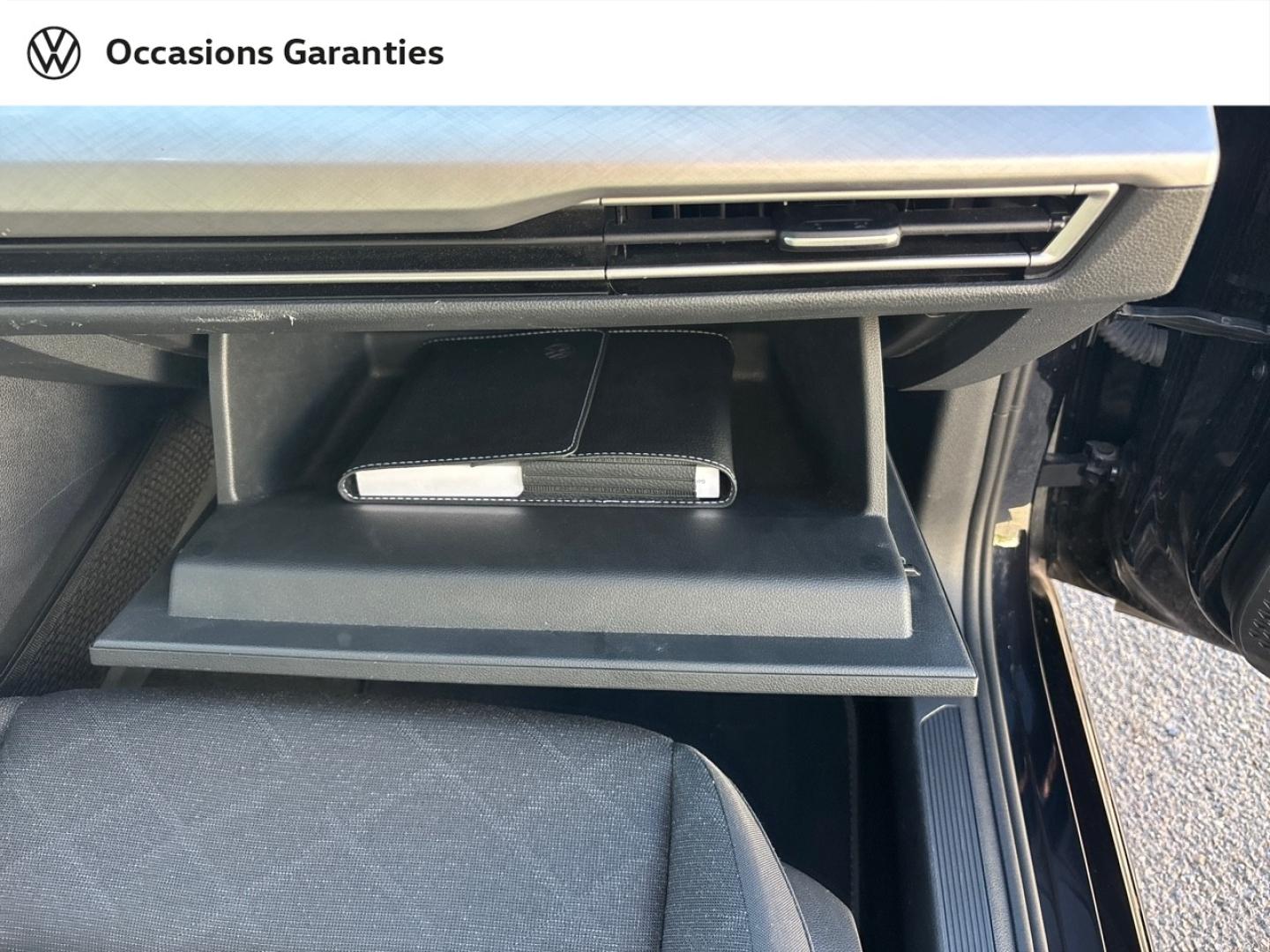 Voitures occasions VOLKSWAGEN GOLF Life Plus Nice