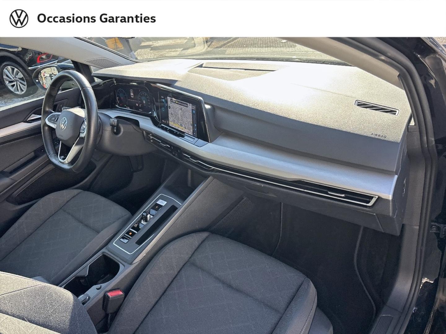 Voitures occasions VOLKSWAGEN GOLF Life Plus Nice