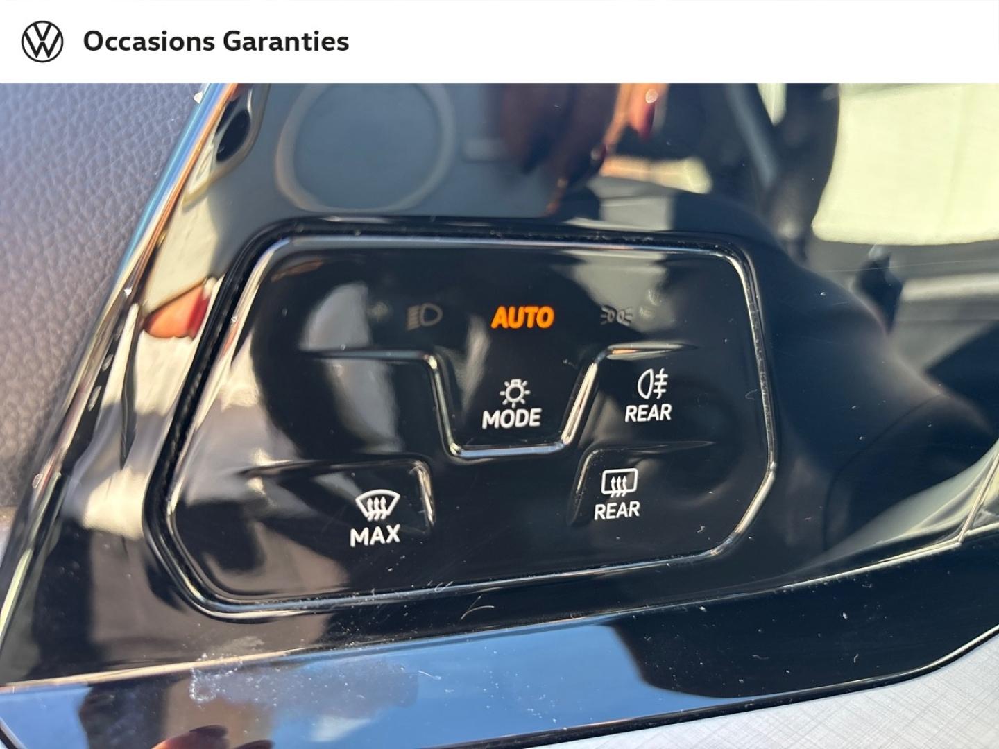 Voitures occasions VOLKSWAGEN GOLF Life Plus Mougins