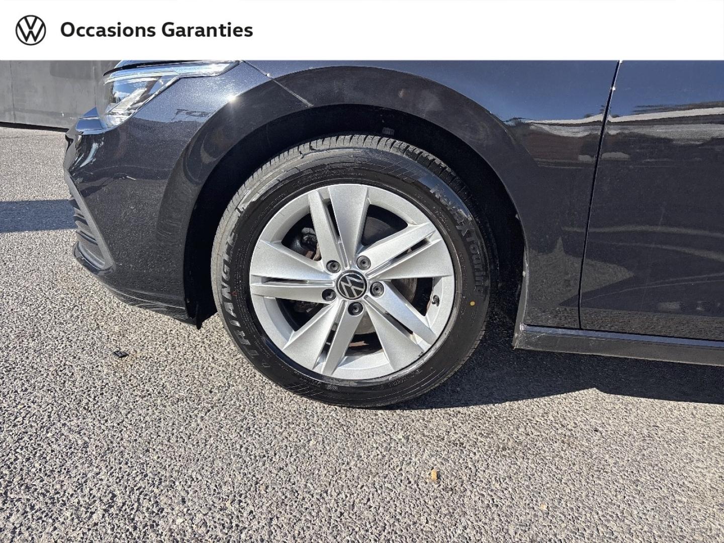Voitures occasions VOLKSWAGEN GOLF Life Plus Mougins