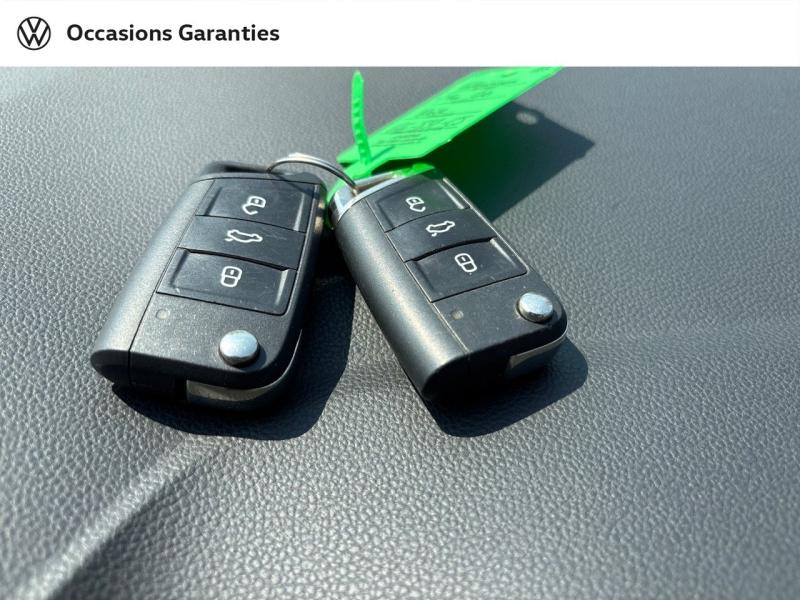 Voitures occasions VOLKSWAGEN T-Roc Cabriolet R-Line Mougins