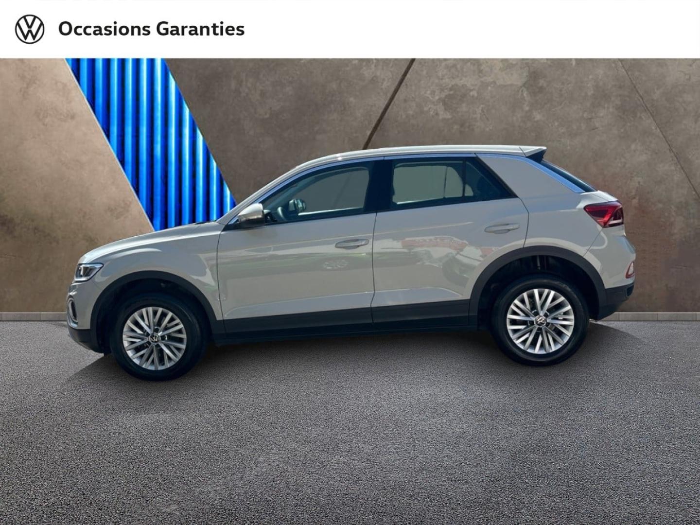Voitures occasions VOLKSWAGEN T-ROC Base Mougins