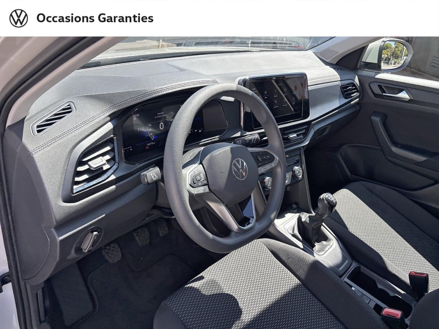 Voitures occasions VOLKSWAGEN T-ROC Base Mougins