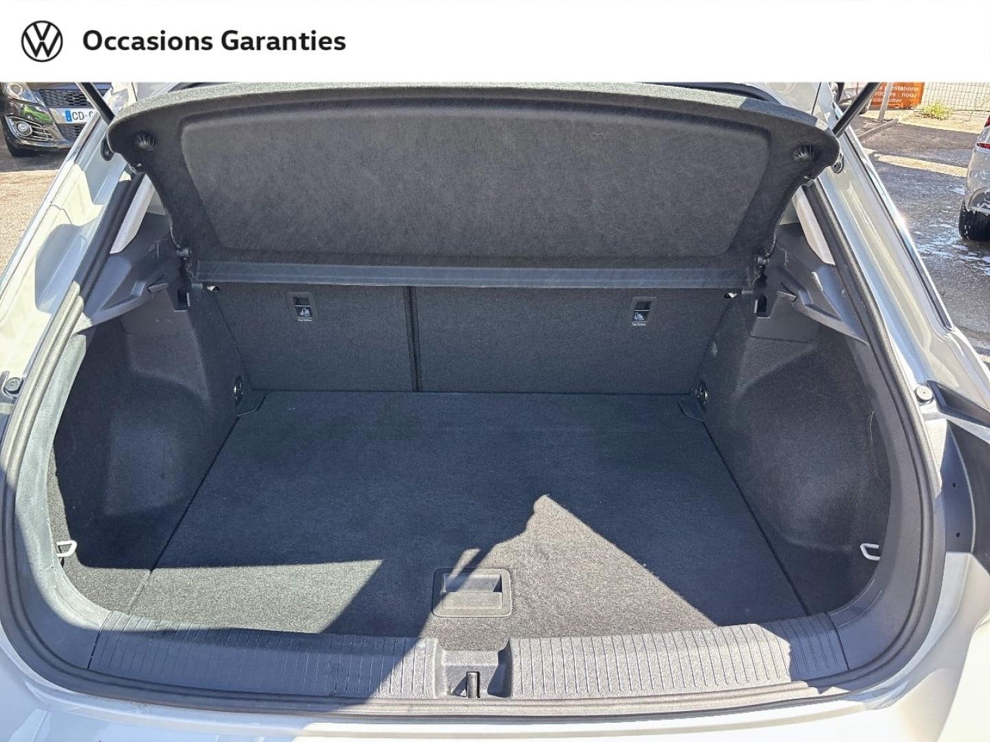Voitures occasions VOLKSWAGEN T-ROC Base Mougins