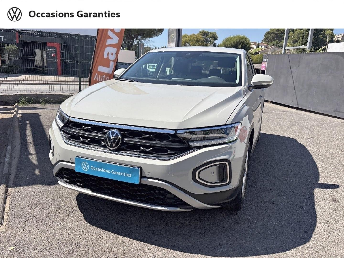 Voitures occasions VOLKSWAGEN T-ROC Base Mougins