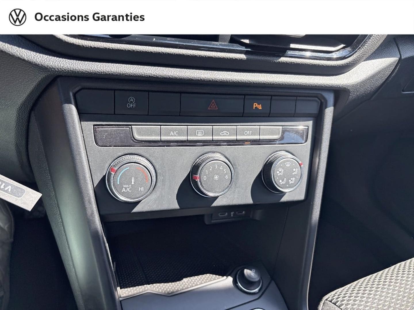 Voitures occasions VOLKSWAGEN T-ROC Base Mougins