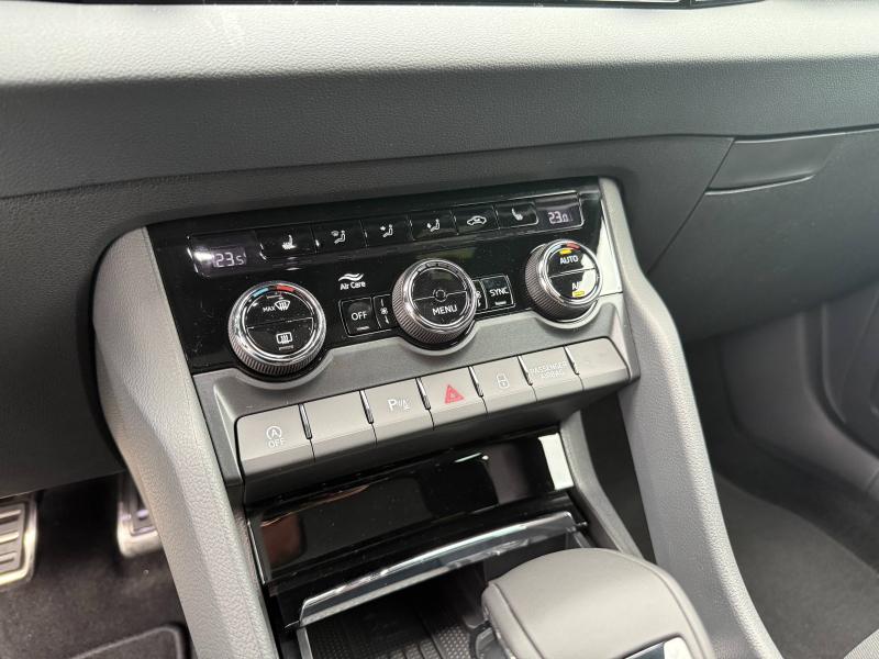 Voitures occasions ŠKODA KAROQ Sportline Mougins