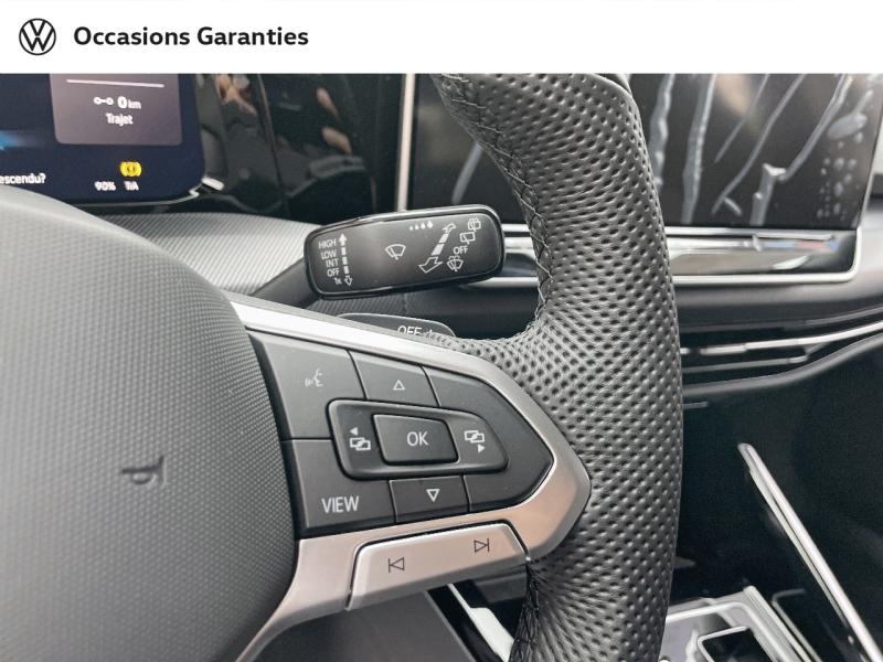 Voitures occasions VOLKSWAGEN GOLF R-Line Mougins