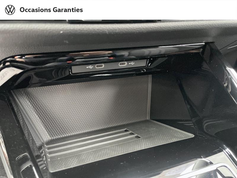 Voitures occasions VOLKSWAGEN GOLF R-Line Mougins