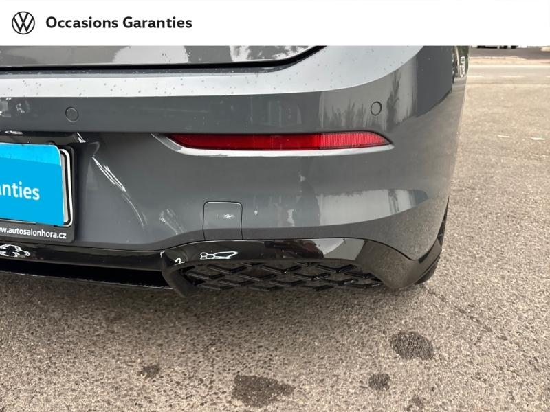 Voitures occasions VOLKSWAGEN GOLF R-Line Mougins