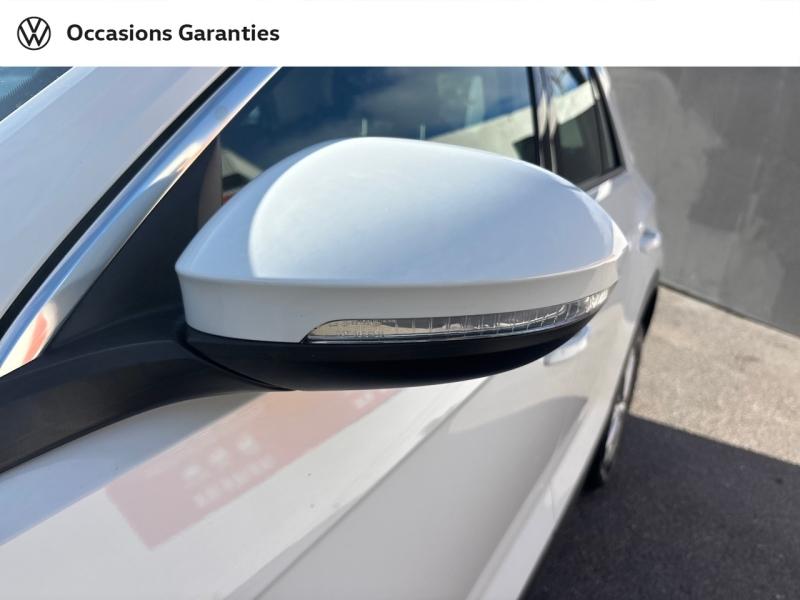 Voitures occasions VOLKSWAGEN T-ROC Life Mougins