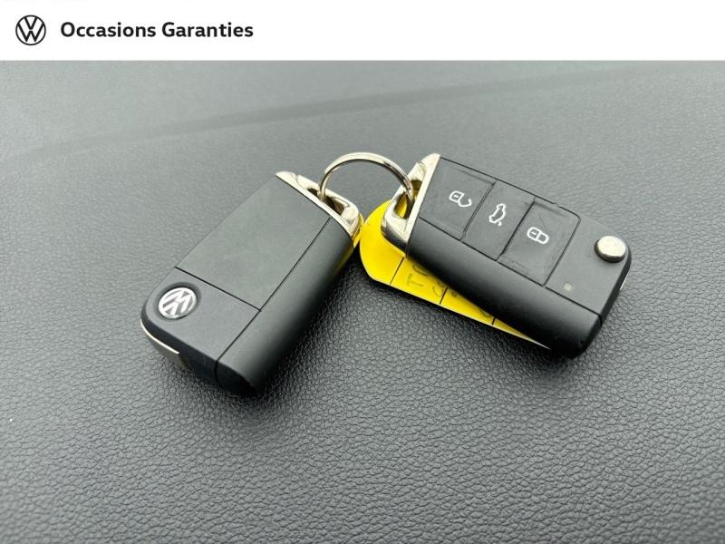 Voitures occasions VOLKSWAGEN T-Roc Cabriolet R-Line Mougins