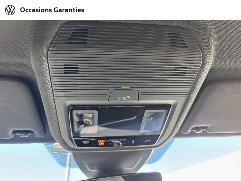 Voitures occasions VOLKSWAGEN GOLF R-Line Mougins