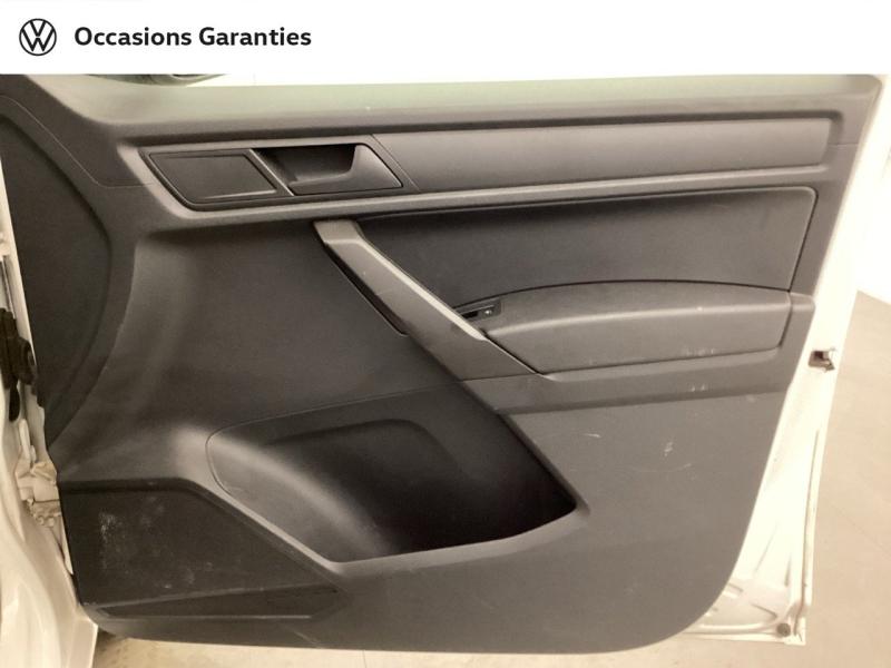 Voitures occasions VOLKSWAGEN UTILITAIRES Caddy Van Business Line Mougins