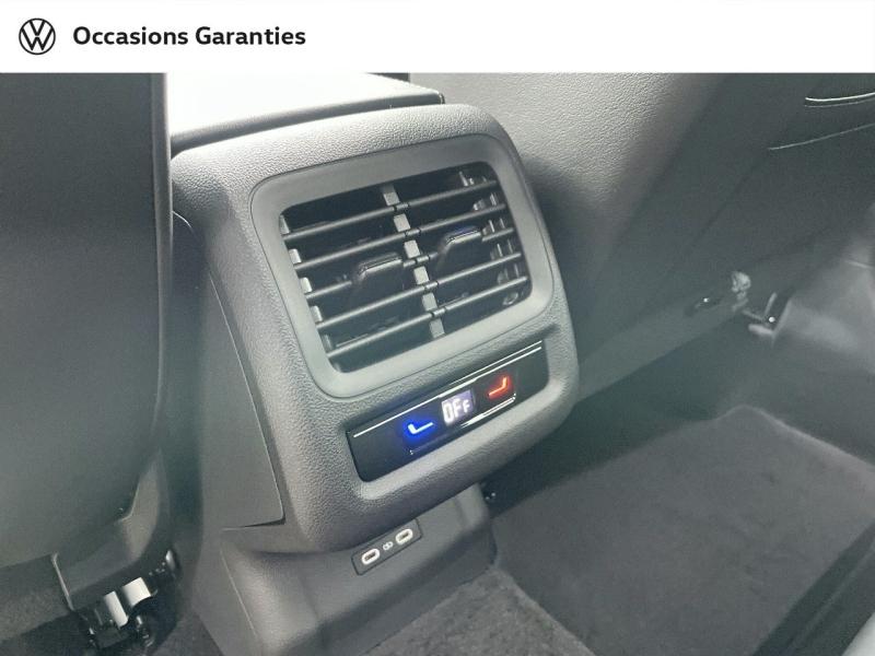 Voitures occasions VOLKSWAGEN T-ROC R-Line Mougins