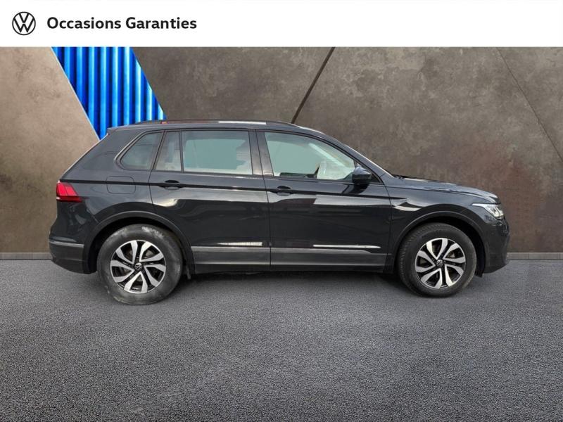 Voitures occasions VOLKSWAGEN TIGUAN Active Mougins