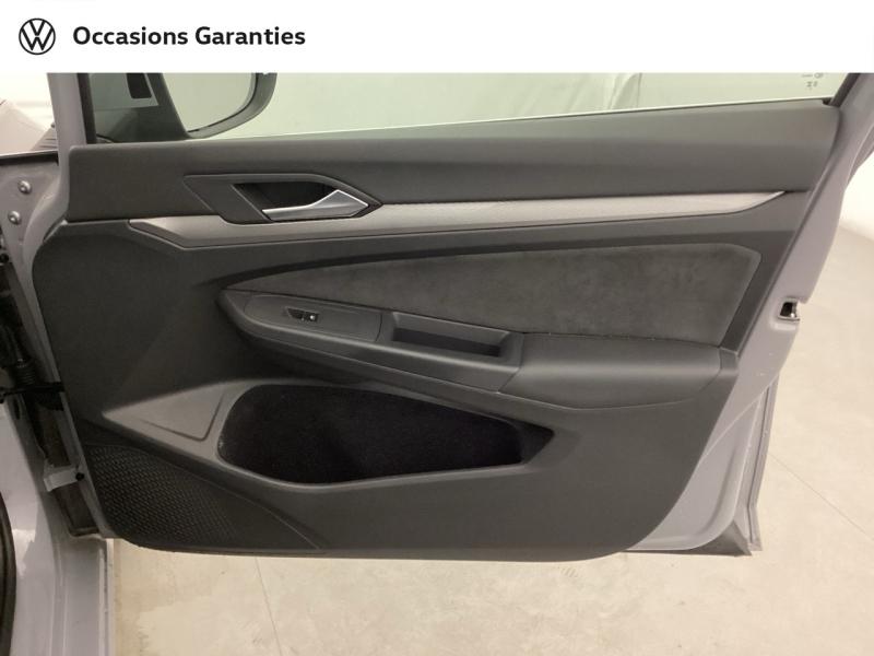 Voitures occasions VOLKSWAGEN GOLF Style Mougins