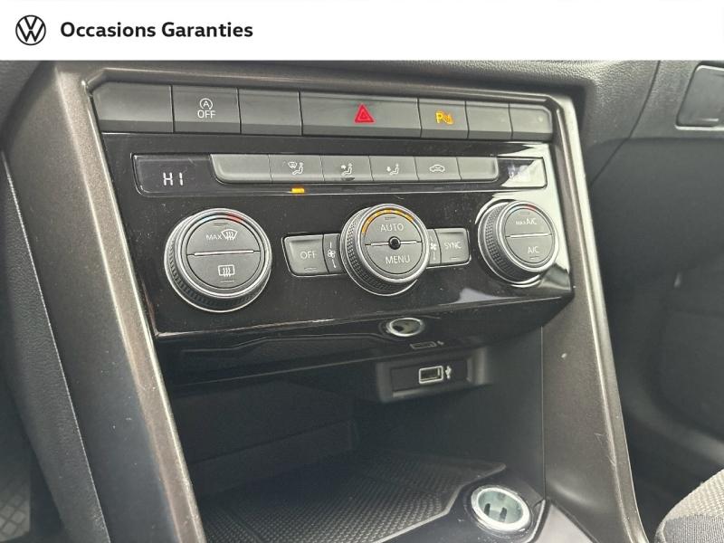 Voitures occasions VOLKSWAGEN T-ROC Lounge Mougins